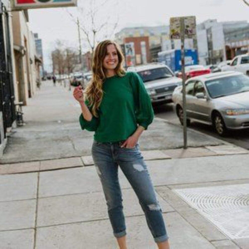 LEVEL 99 ANTHRO Nevis Wash Distressed Tomboy Straight Jeans 30